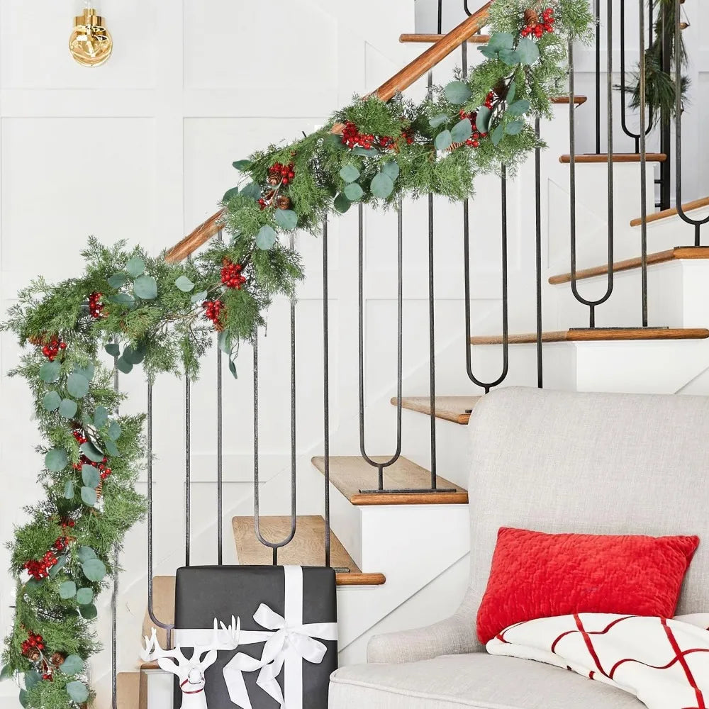 6ft Pine Christmas Garland